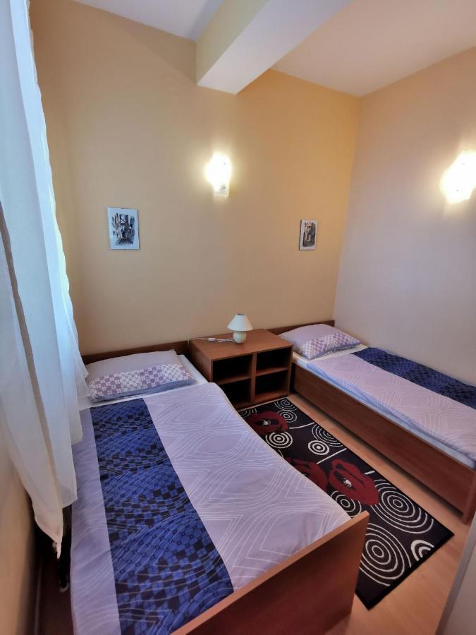 Apartment Delost 로브란 외부 사진